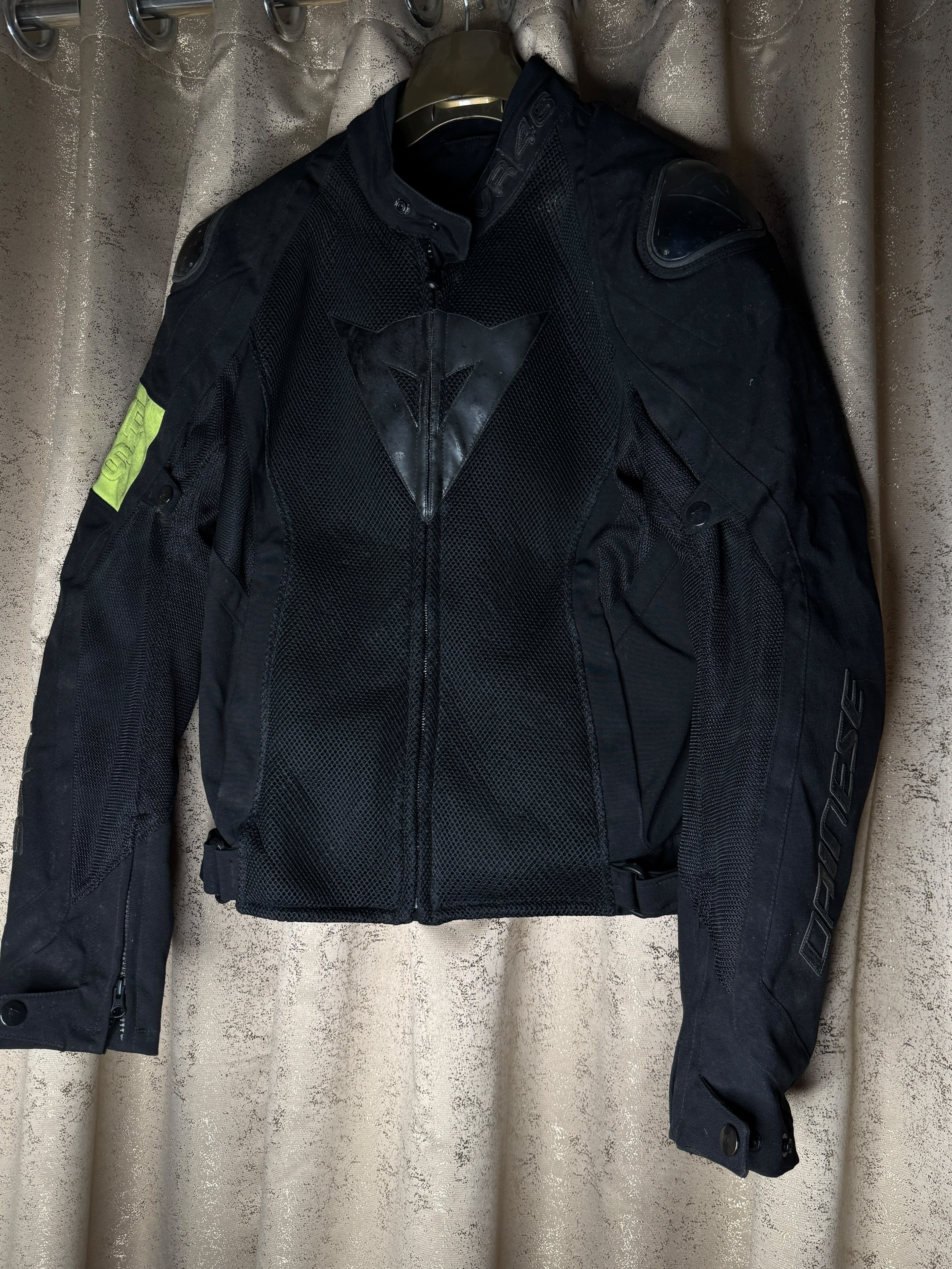 VR 46 by Dainese - Image 4