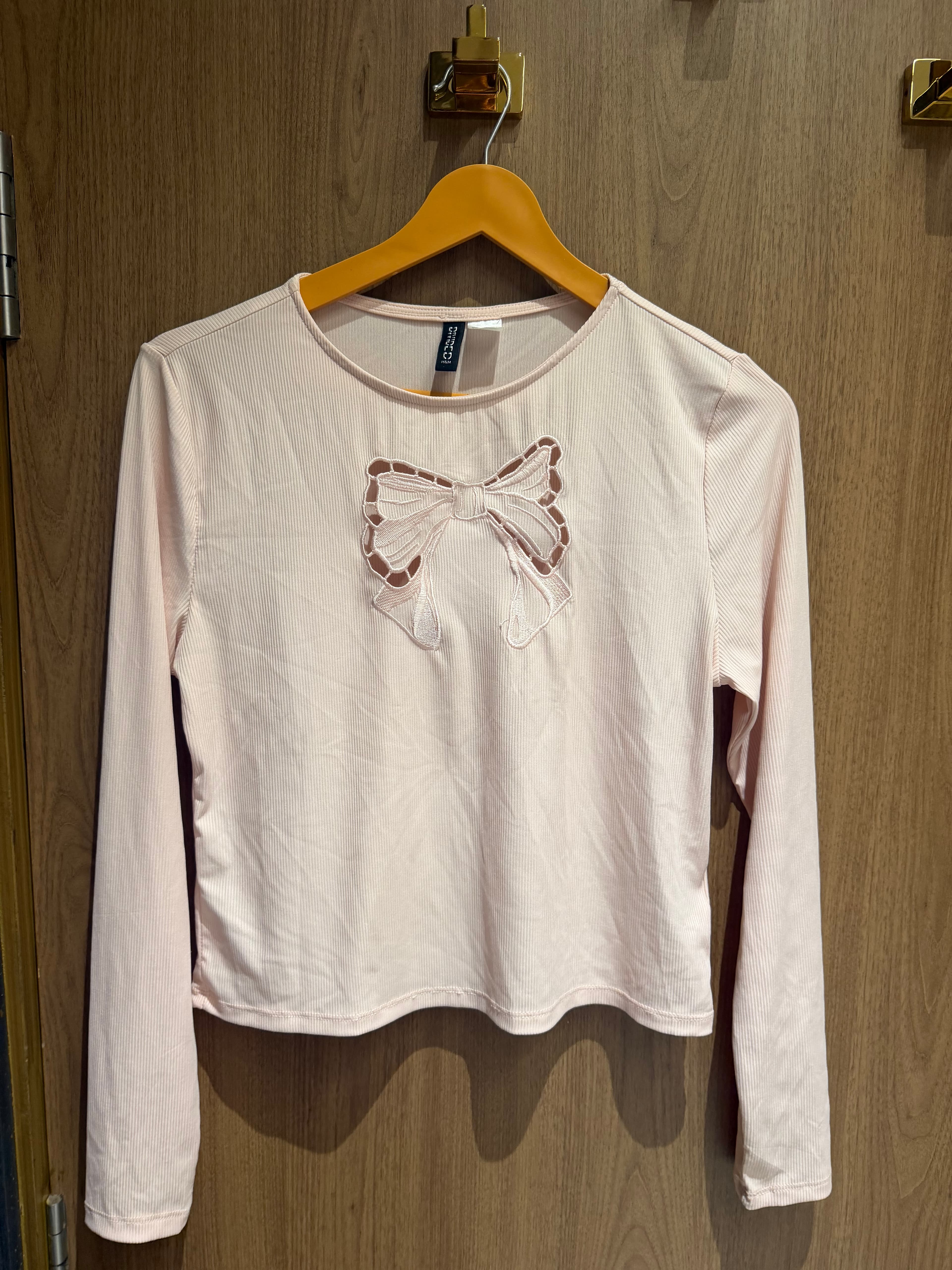H&M CROP TOP - Image 1
